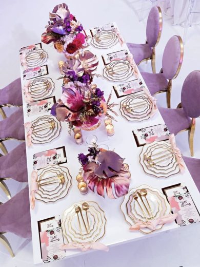 Velvet Chiavari Chair with Padded Oval Back - Pink - Image 3
